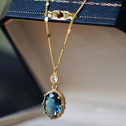 Gold Saphir Oval Tropfen-Halskette